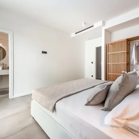 Seafront With Modern Interior * Slano