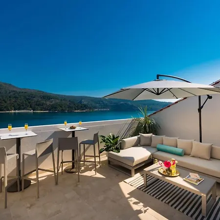 Seafront With Modern Interior Villa Slano