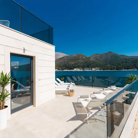 Seafront With Modern Interior Villa