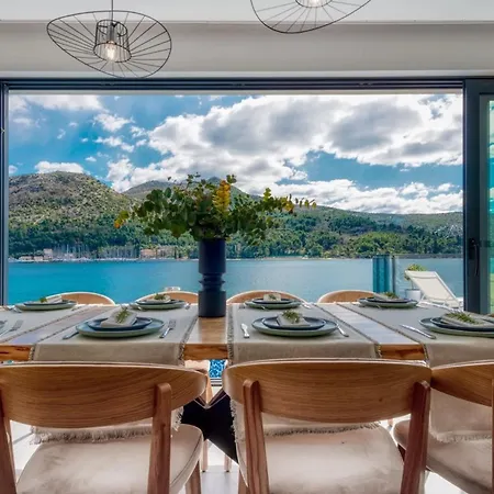 Seafront With Modern Interior *