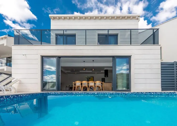 Seafront With Modern Interior