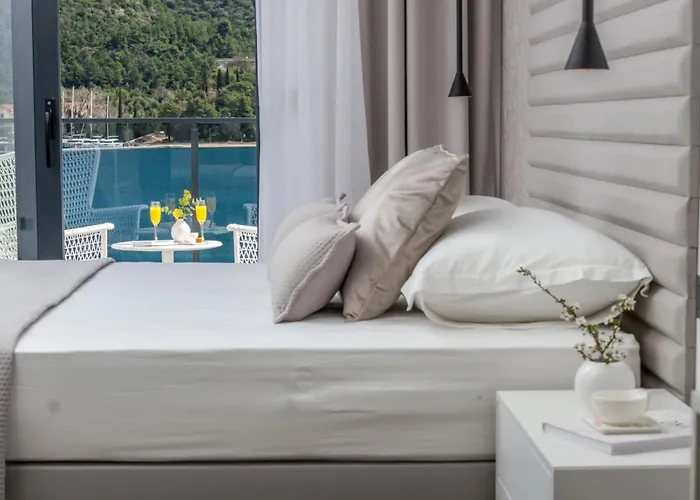 Seafront With Modern Interior Villa *