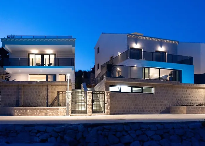 Seafront With Modern Interior Villa Slano