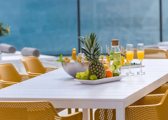 Villa Seafront With Modern Interior Slano